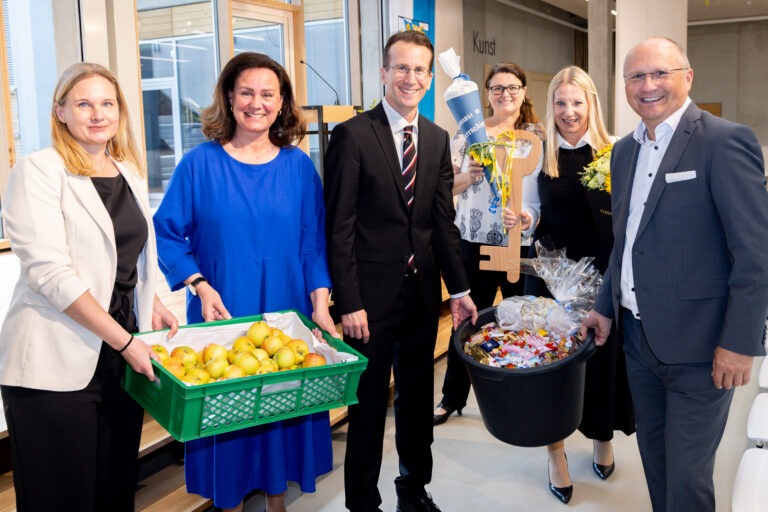 GymHerrsching_SchlüsselübergabeundAmtseinführung_15.09.25-15